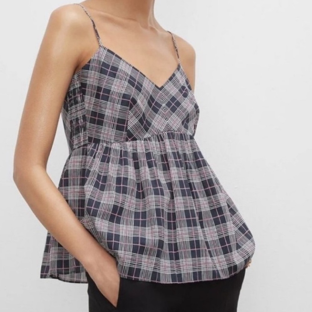 NWOT: Club Monaco babydoll tank, size M.
